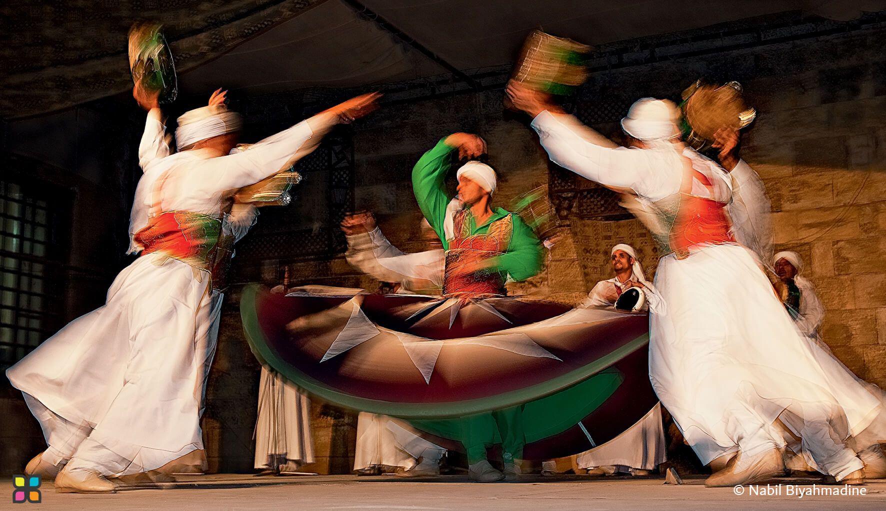 اللعب بالألوان