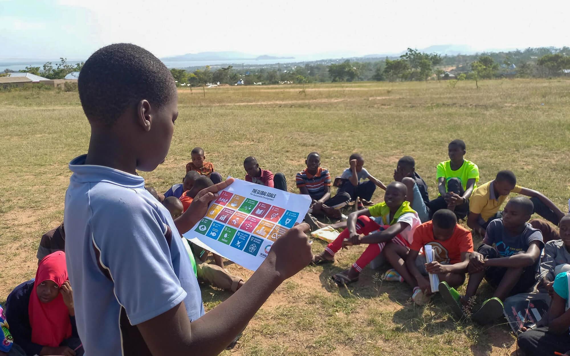 Global Schools Advocate James David Kidiga's students learn about the SDGs in Tanzania.
Photographer: James David Kidiga