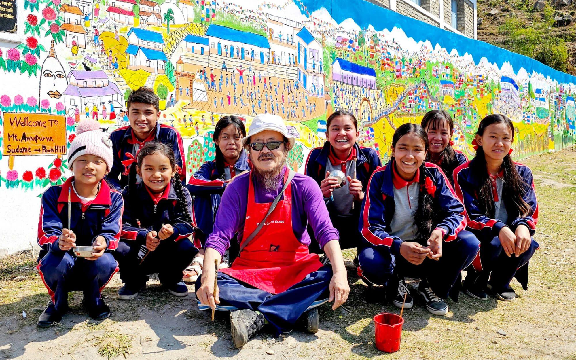 A teacher of the arts, Kyu-hyun uses art to spread awareness about climate action, both at home in Nepal and abroad.
Photographer: Kyu-hyun Kim