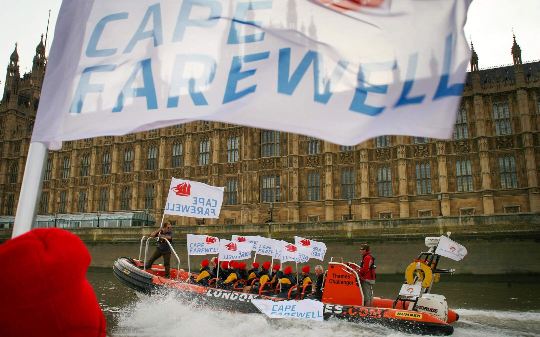 The 2007 Youth Expedition crew at the expedition launch in London.
Photo: Cape Farewell