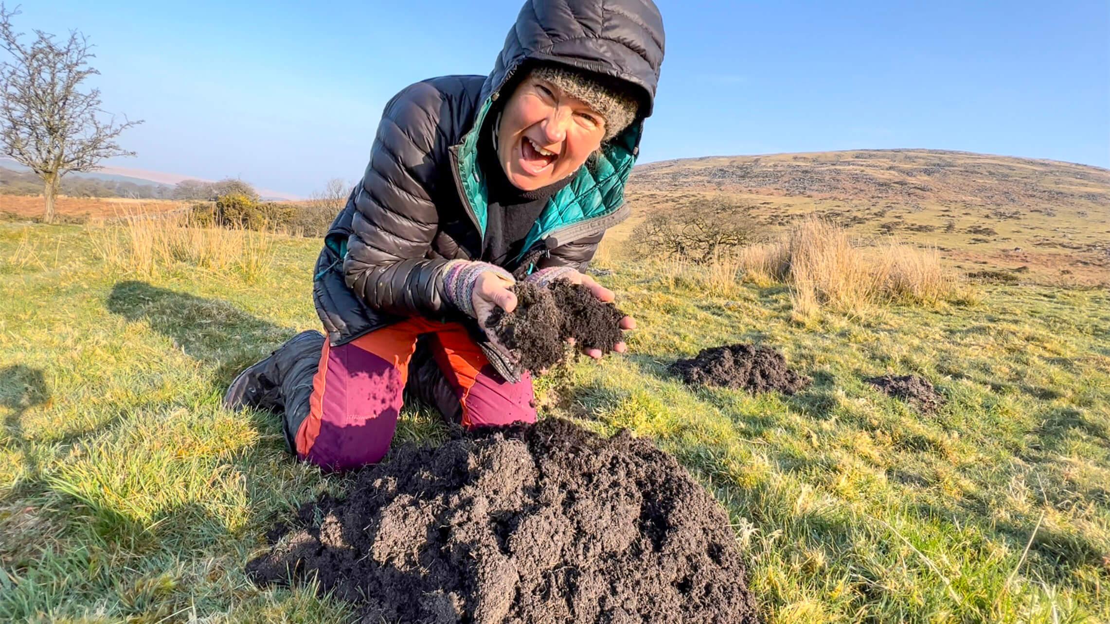 Nick has devoted her life to sharing information on the impacts of monoculture, poor farming practices, and reckless land mismanagement.
Photo: Rewilding Coombeshead