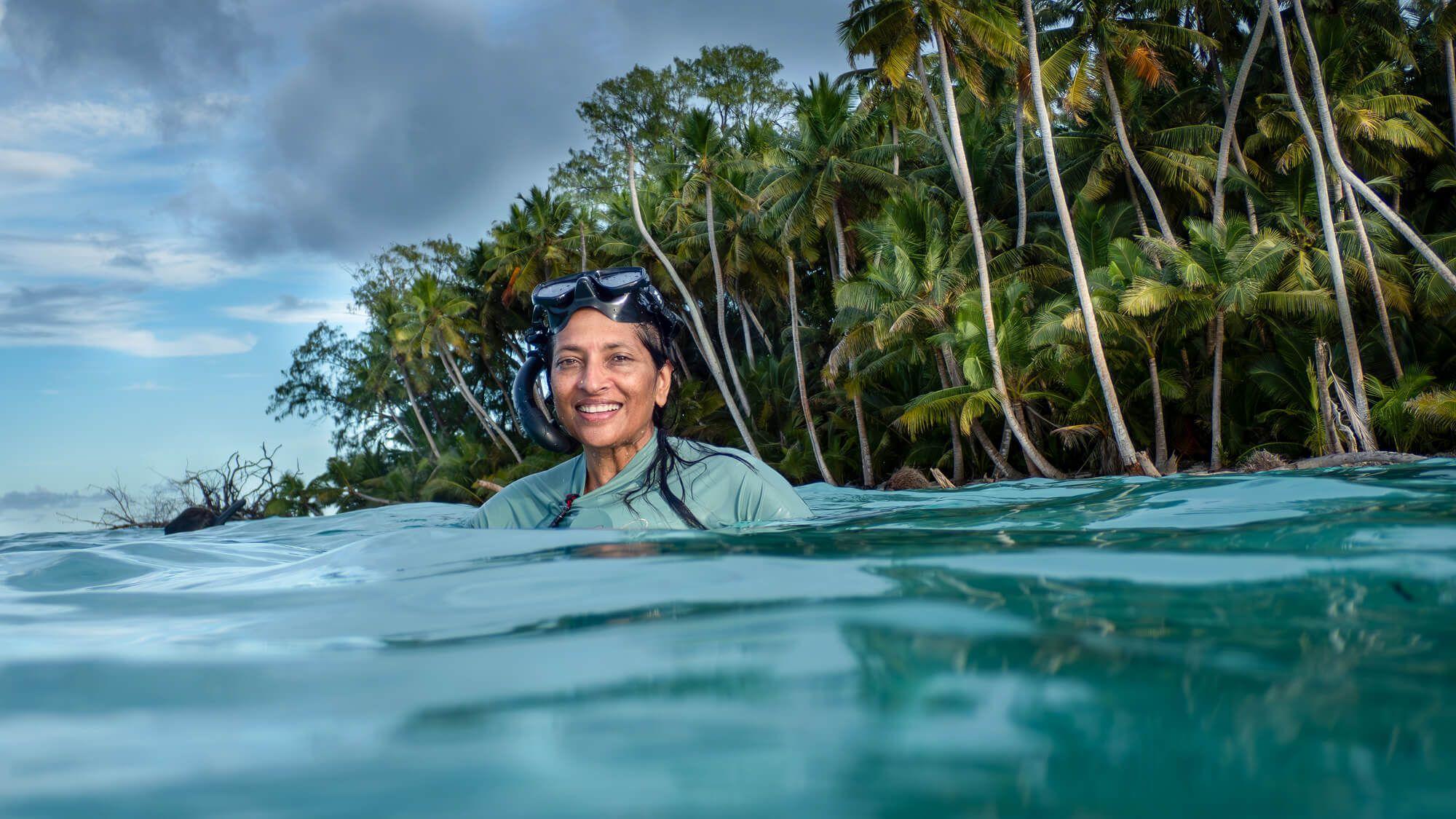 Swati Thiyagarajan is an award-winning journalist who changed the face of environmental coverage in India. From 2003 to 2018, Swati helmed the longest-running conservation show on a news channel – Born Wild. Today, she lives in South Africa and works for The Sea Change Project with her husband, Craig Foster.
Photo: The Sea Change Project